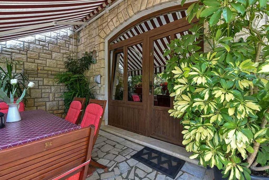Studio Melanija Rovinj Exterior photo